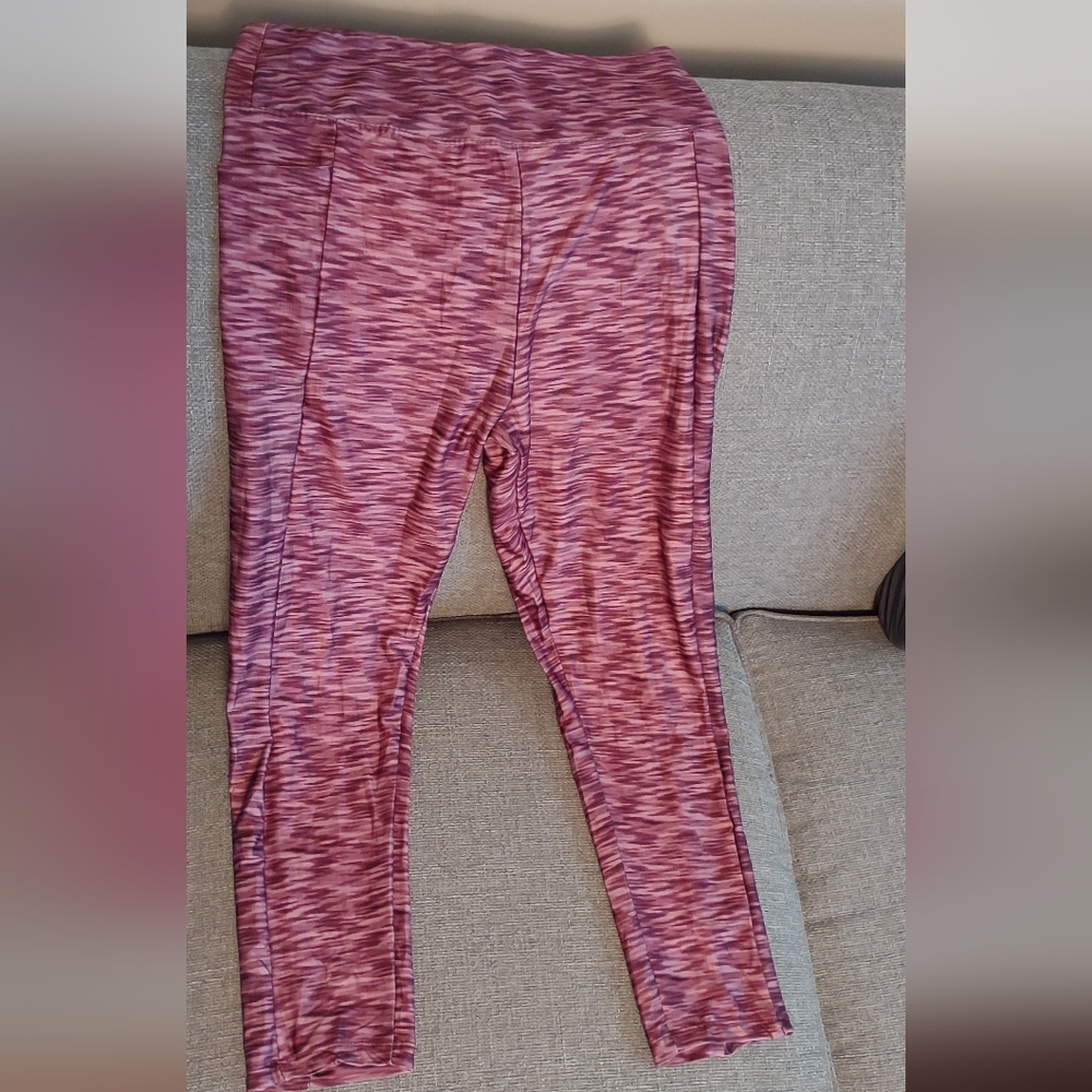 Firm Final price!*NWOT*Active leggings(L)